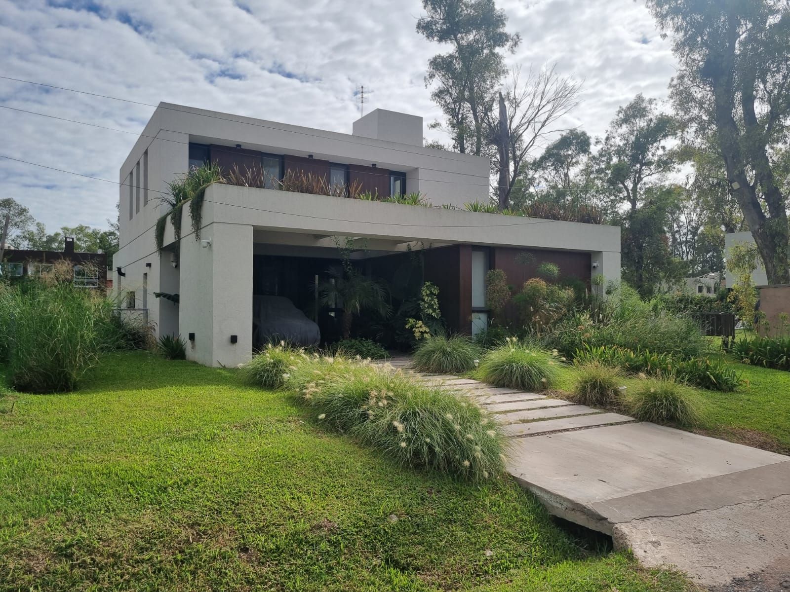 Casa ADB, vivienda unifamiliar sustentable en Francisco Álvarez, Buenos Aires — foto 6 de 12. Proyecto del Arq. Germán Vazquez