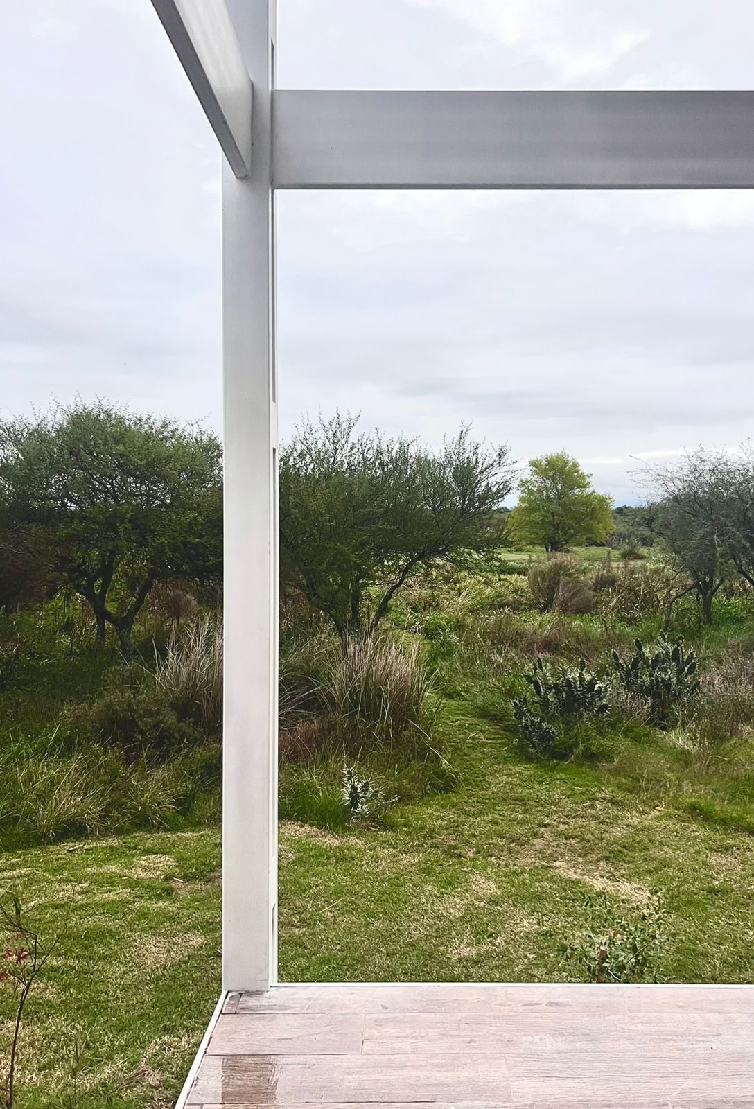 Casa AyB, vivienda unifamiliar sustentable en Gualeguaychú, Entre Ríos — foto 6 de 11. Proyecto del Arq. Germán Vazquez