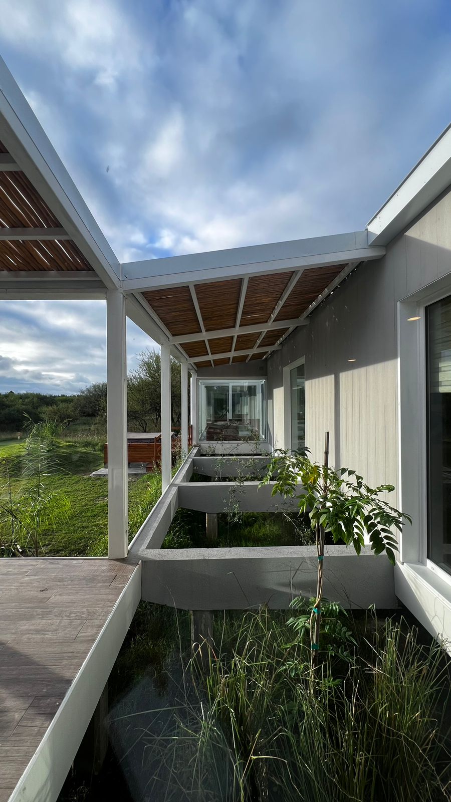 Casa AyB, vivienda unifamiliar sustentable en Gualeguaychú, Entre Ríos — foto 9 de 11. Proyecto del Arq. Germán Vazquez
